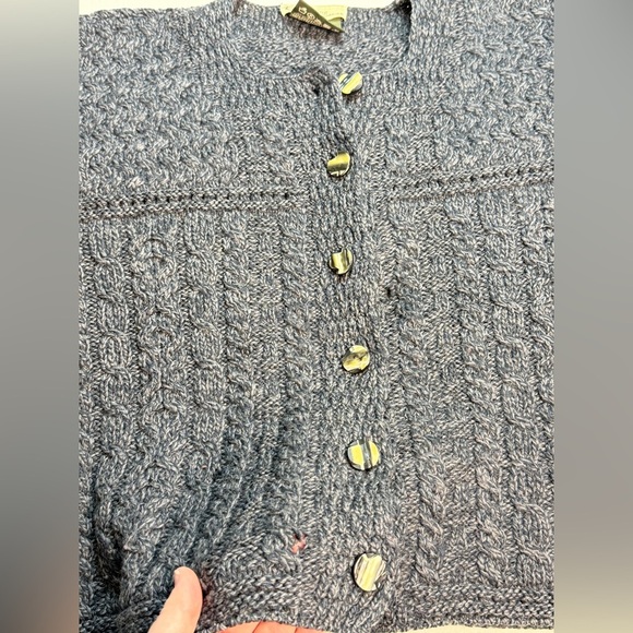 Celtic Clothing 100% Merino Wool Cable Knit Cardigan Made in Ireland Womens M - Picture 10 of 11